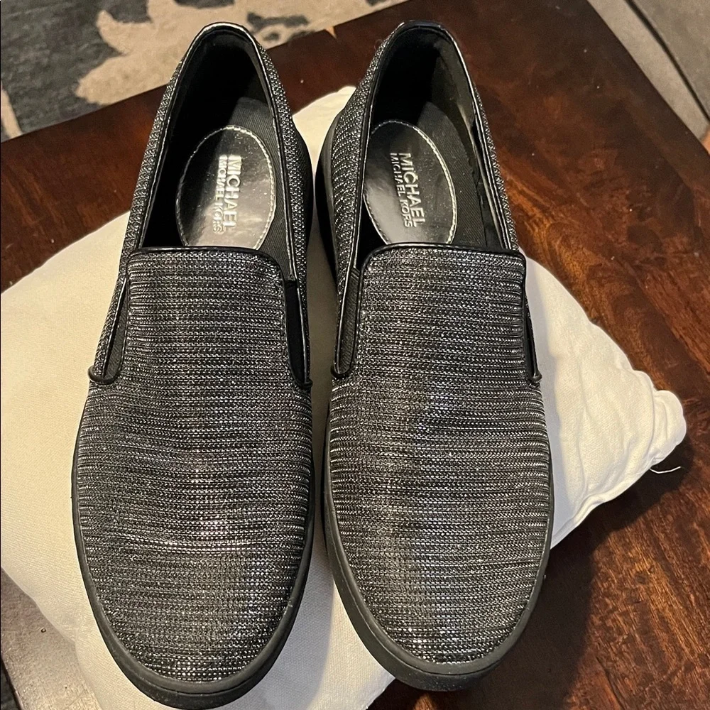 Michael Kors Men's Textured Black Loafers used good condition
